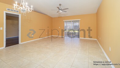 16838 Cornerwood Dr in Orlando, FL - Building Photo - Building Photo