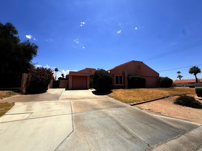 property at 78642 Ave 42