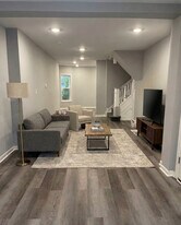 206 N 60th St in Philadelphia, PA - Building Photo