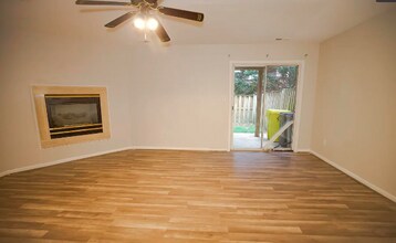 1747 Wood Carriage Way in Severn, MD - Building Photo - Building Photo