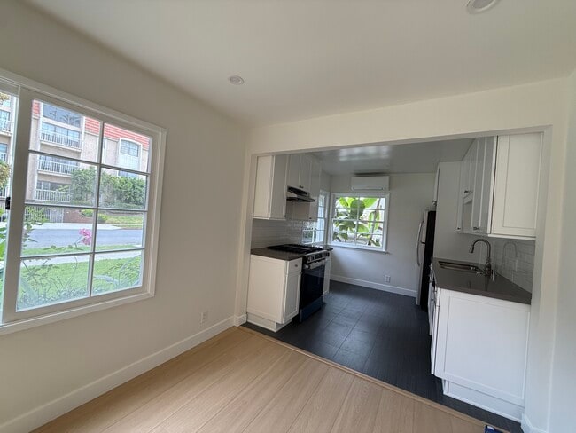 3563 Keystone Ave in Los Angeles, CA - Building Photo - Building Photo