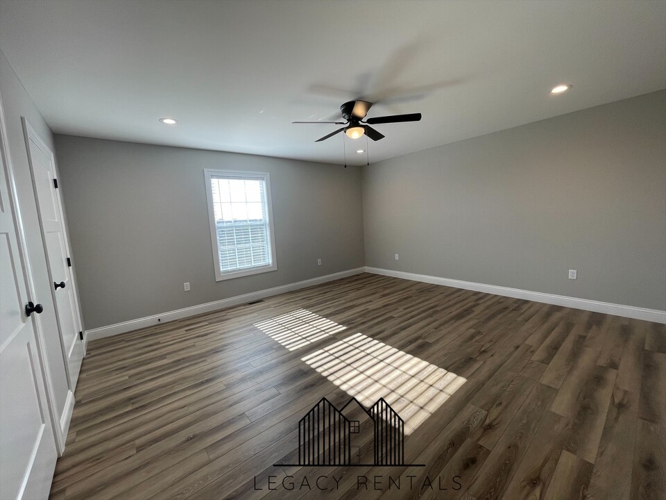1039 Judah Bear Blvd in Richmond, KY - Building Photo