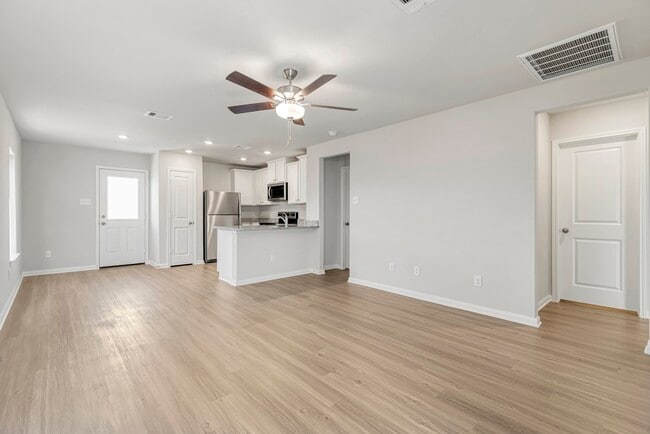 8203 Blooming Meadow Ln in Houston, TX - Building Photo - Building Photo