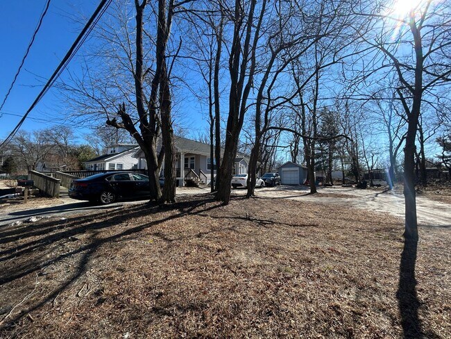 14 Arnold Ave in Neptune City, NJ - Building Photo - Building Photo