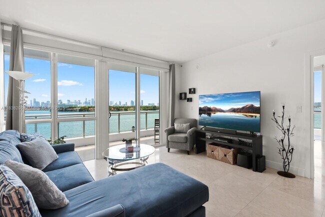 540 West Ave, Unit 714 in Miami Beach, FL - Building Photo - Building Photo
