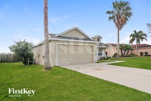 12025 Larson Ln, Unit 0808 in Parrish, FL - Building Photo