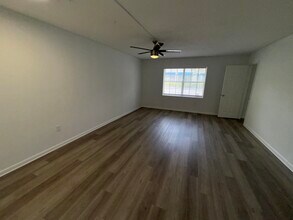 211 Lake Ave in Lake Worth Beach, FL - Building Photo - Building Photo