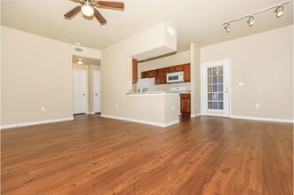 Madison Oaks Apartments in Winnsboro, TX - Building Photo - Interior Photo