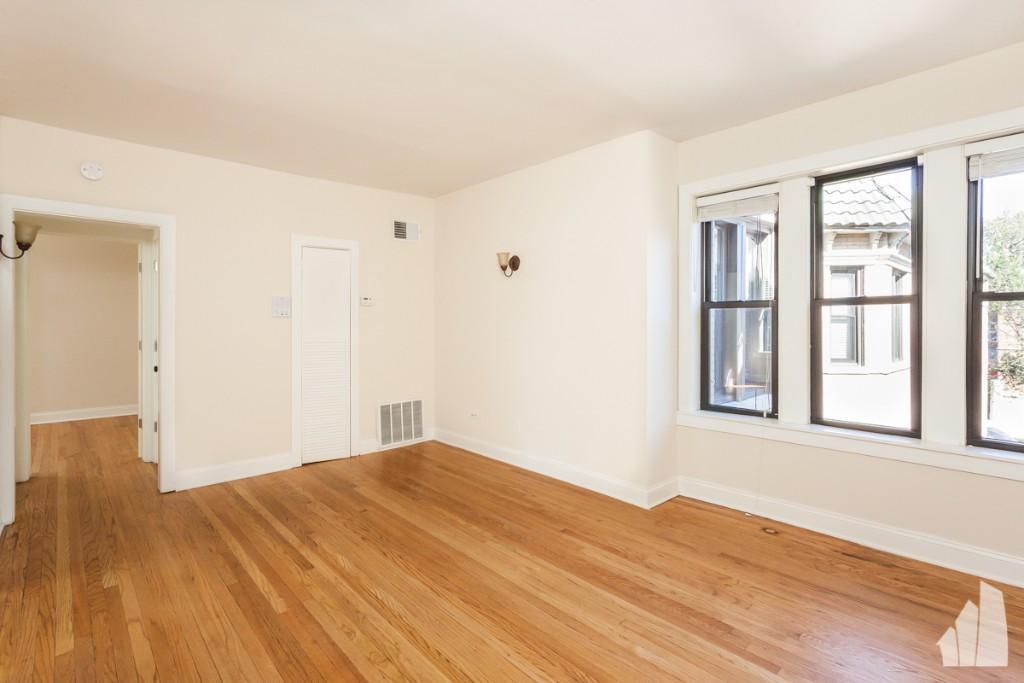 4034 N Ashland Ave in Chicago, IL - Building Photo