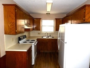 111 SE Trenton Rd in Lawton, OK - Building Photo - Building Photo