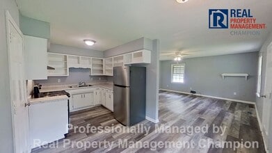 1329 Hazel Ave in New Bern, NC - Building Photo - Building Photo