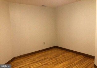 443 Millwood Ave in Winchester, VA - Building Photo - Building Photo