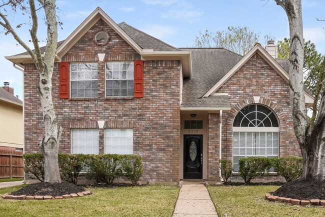 5218 Prairie Creek Dr