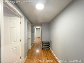 48 Derby St in Somerville, MA - Building Photo - Building Photo