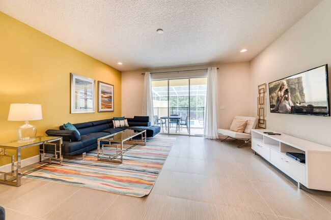 1512 Retreat Cir in Clermont, FL - Foto de edificio - Building Photo