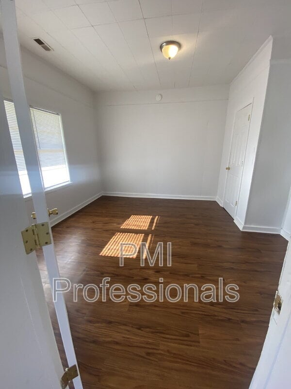 713 SE Atlantic St in Tullahoma, TN - Building Photo - Building Photo