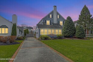 402 Philadelphia Blvd in Sea Girt, NJ - Building Photo