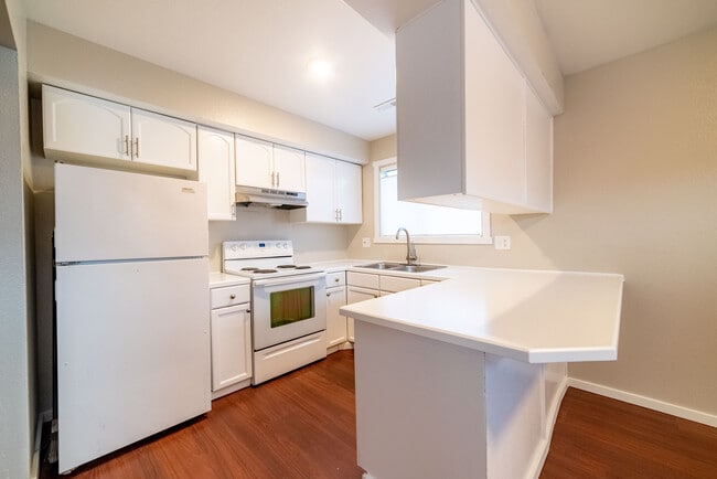 269 Montgomery St W, Unit 3 in Salt Lake City, UT - Building Photo - Building Photo