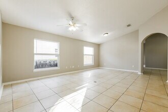 2757 Amaya Terrace in Lake Mary, FL - Building Photo - Building Photo
