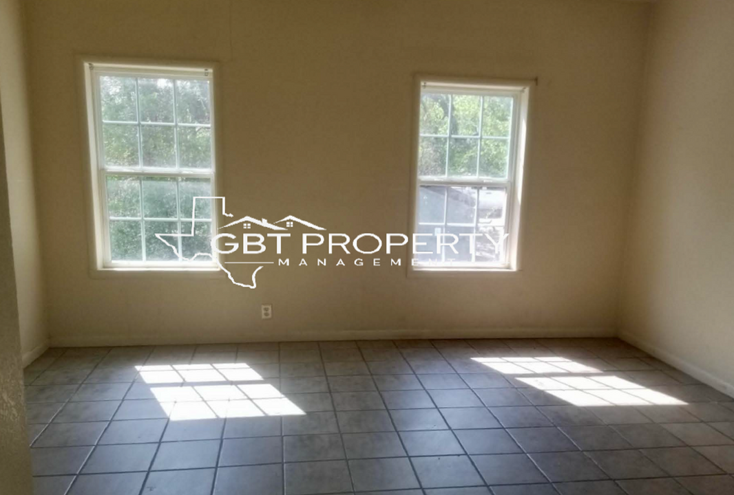 1 Bedroom & 2 Bedroom Apartments in Hamilton, TX - Foto de edificio