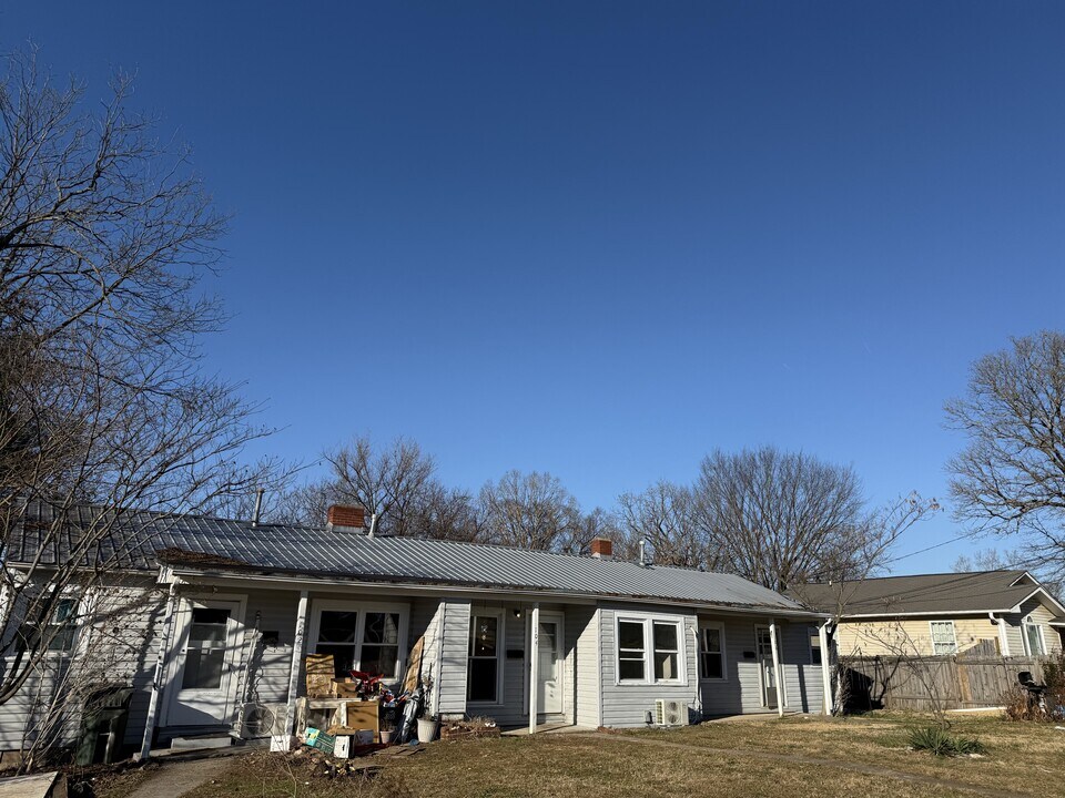 106 Warner St in Thomasville, NC - Building Photo
