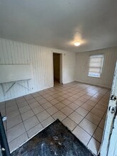 2745 9th St E in Bradenton, FL - Building Photo - Building Photo