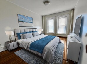 19 Washington St S, Unit 304 in Malden, MA - Building Photo - Building Photo