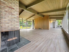 5305 148th Ave SE in Bellevue, WA - Building Photo - Building Photo