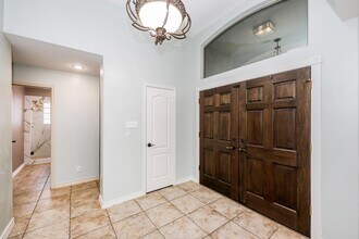 8741 Jerry Loop in Laredo, TX - Building Photo - Building Photo