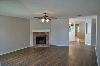 2613 Tuscan View Dr in Fort Worth, TX - Building Photo - Building Photo