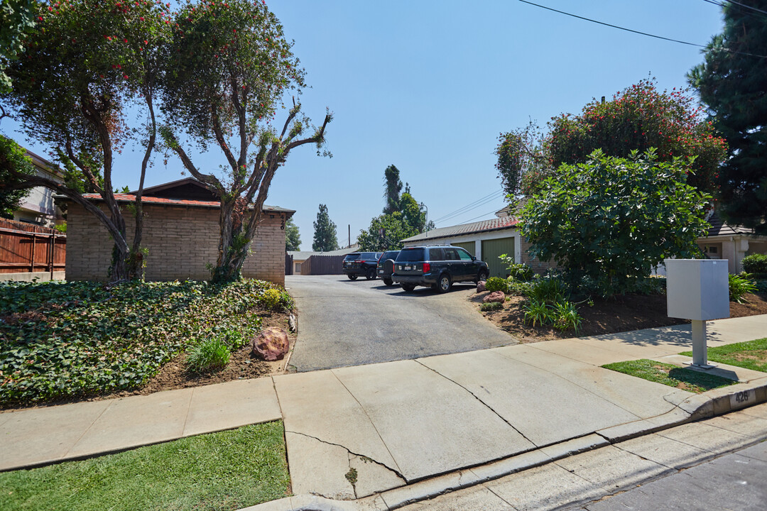 426 Sefton Ave in Monterey Park, CA - Building Photo