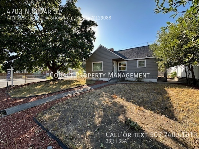 4703 N Cedar St in Spokane, WA - Foto de edificio - Building Photo