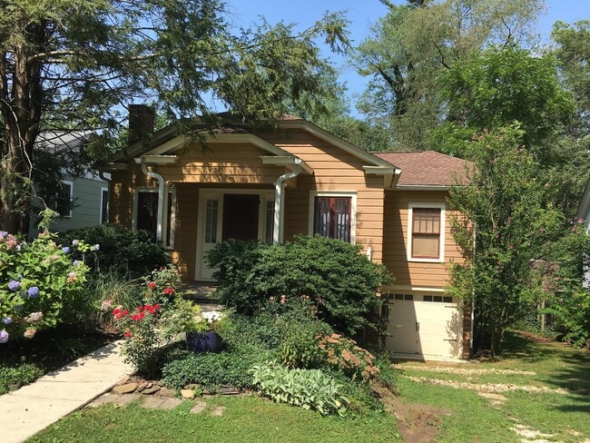 property at 1625 Kensington Rd