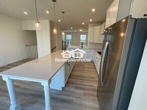 1319 Millpark Ln in Charlotte, NC - Building Photo - Building Photo