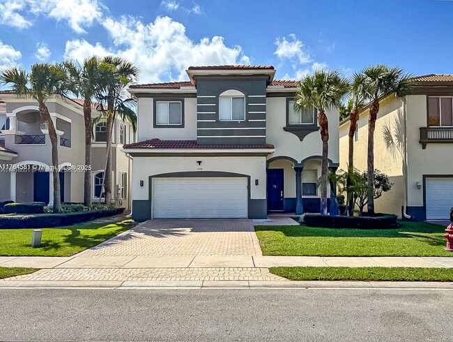 property at 1094 Grove Park Cir