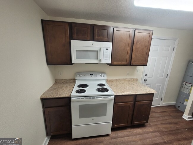 6 Hester Dr in Dublin, GA - Building Photo - Building Photo