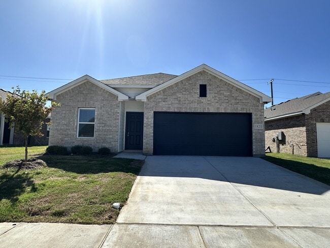 property at 1821 Aleia Cv