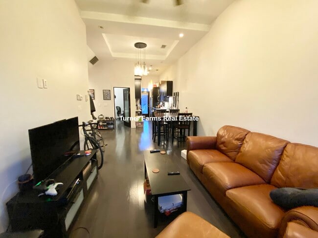 25 Worthington St, Unit 1