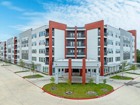 EKOS CITY HEIGHTS Apartments