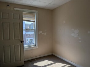 437 Bay St in Taunton, MA - Building Photo - Building Photo