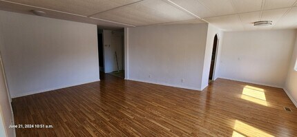 4426 Oleander Dr in Osoyoos, BC - Building Photo - Building Photo