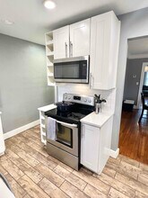 1180 E 66 St in Kansas City, MO - Building Photo - Building Photo