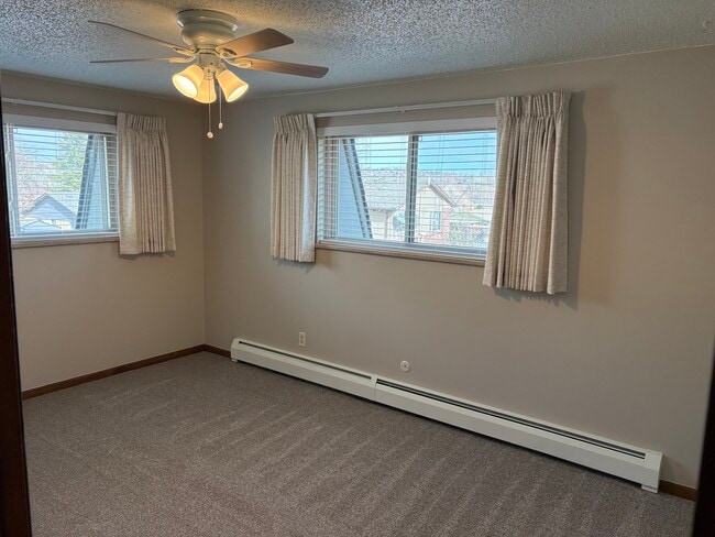 6336 Nelson St in Arvada, CO - Foto de edificio - Building Photo