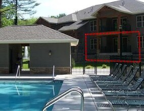 441 Clara Ave, Unit 111 in Wisconsin Dells, WI - Building Photo - Building Photo