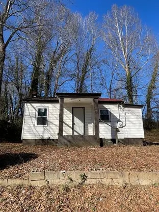 property at 220 Baker Cir