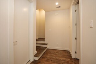 1537 W 24th St in Houston, TX - Building Photo - Building Photo