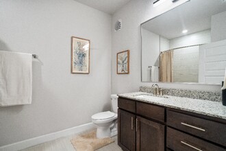 1507 SW Aileron Cir in Bentonville, AR - Building Photo - Building Photo