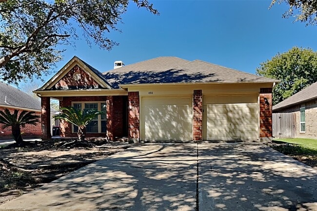 property at 4911 Lake Daniel Ct