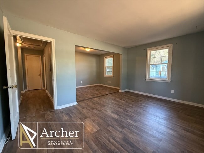 1702 W Lincoln Ave in Albany, GA - Building Photo - Building Photo