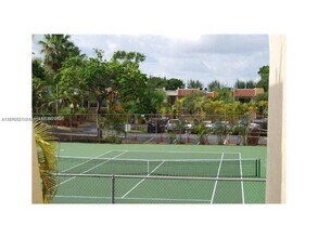 13823 SW 90th Ave in Miami, FL - Building Photo - Building Photo